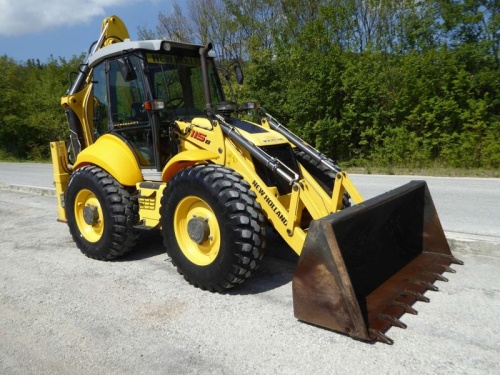 Аренда экскаватора-погрузчика New Holland B115B